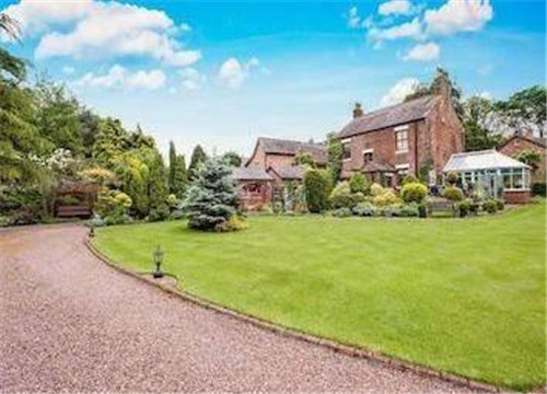 <b>英国租房难，为抢房频出奇招</b>