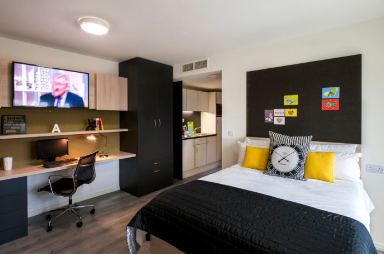 <b>英国学生公寓需求增加</b>