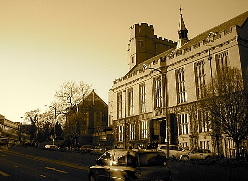 <b>谢菲尔德大学租房难如“上青天”？你只需这些</b>